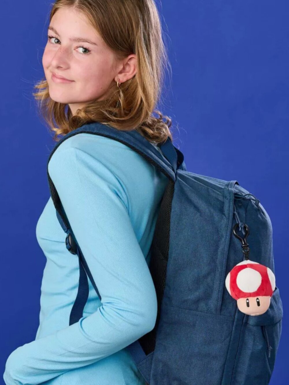 SUPER MARIO Club Mocchi Mushroom Plush Clip-On Keychain NEW - Picture 4 of 4